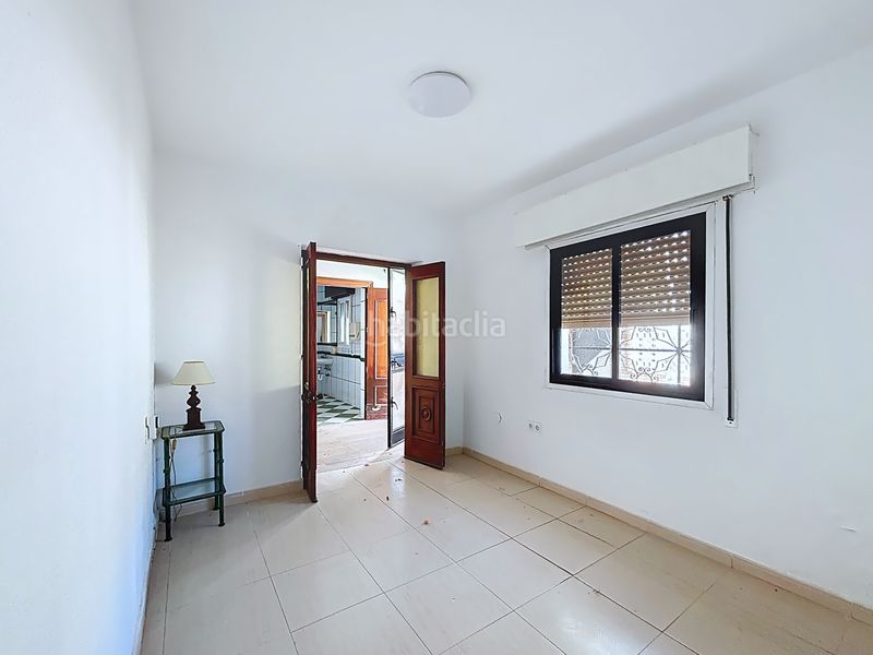 Foto 6a2a15a9-3637-440a-b17e-996a4321c575. Chalet en calle reino de león 4 en Miraflores del Palo Málaga