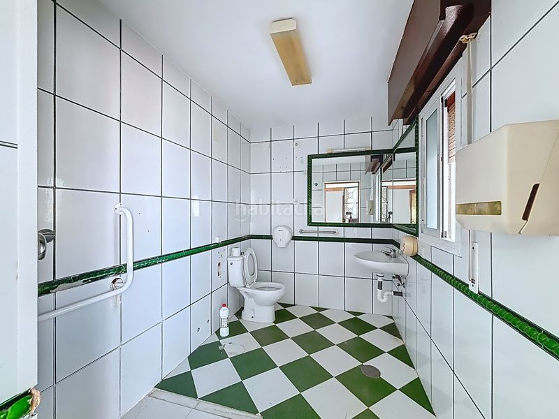 Foto ca979759-283b-4337-a9d7-ce4bb4d08835. Chalet en calle reino de león 4 en Miraflores del Palo Málaga