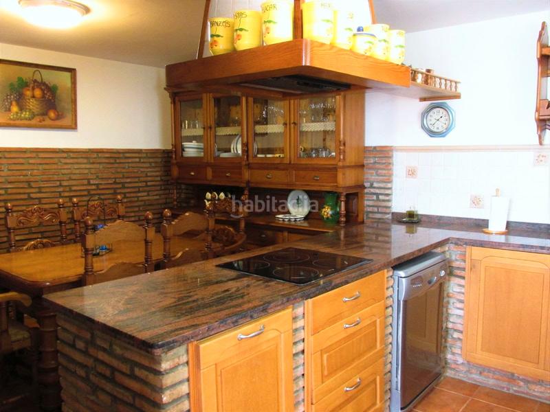 Foto 0acaca2a-4ee1-4bdb-ae52-6221d379e630. Maison jumelée dans calle enebro 17 dans San Pedro de Alcántara Pueblo Marbella