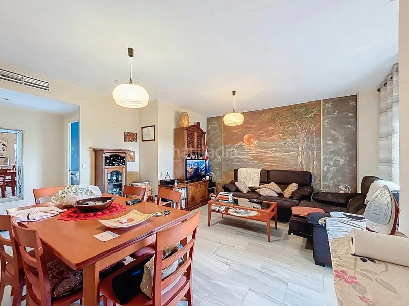 Foto a379d408-d680-46b4-a836-022c4cf14fb4. Piso **ático de ensueño - ¡tu nuevo hogar te espera! ** en Marbella