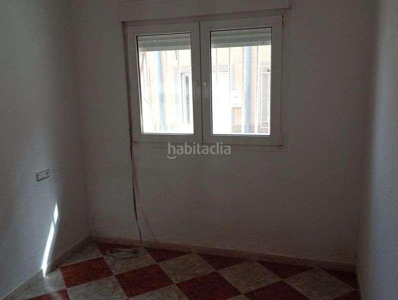 Foto b13d40b6-0d43-4516-a83d-2fc99ab5be06. Casa adossada a playa de Garrucha Garrucha
