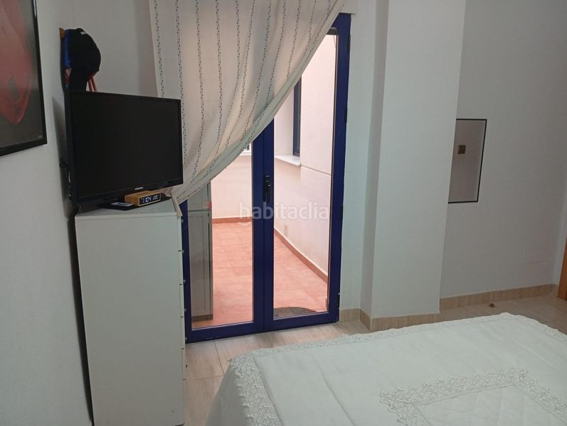 Foto 2c8cb54f-3507-4b50-bce4-3e02ca5f9064. Pis amb aparcament a puerto de Garrucha Garrucha