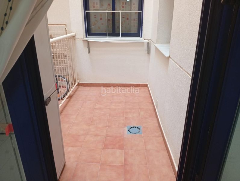 Foto 62e6f884-a464-47b3-81f6-cefba61b38ee. Pis amb aparcament a puerto de Garrucha Garrucha