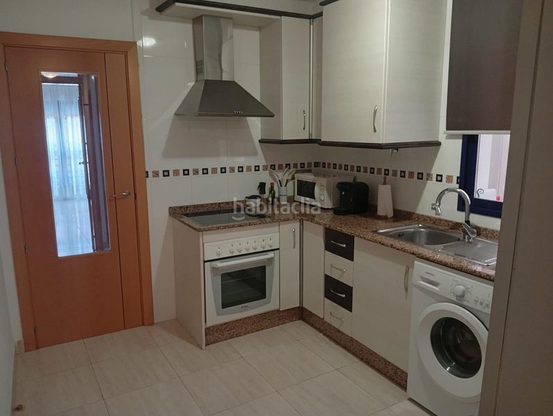 Foto 87e0edcd-4446-4a6d-810e-9d46231138af. Pis amb aparcament a puerto de Garrucha Garrucha