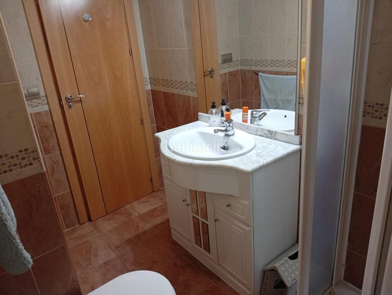 Foto a3fa25b3-4310-4a36-a9b4-fabe345fc3a4. Pis amb aparcament a puerto de Garrucha Garrucha