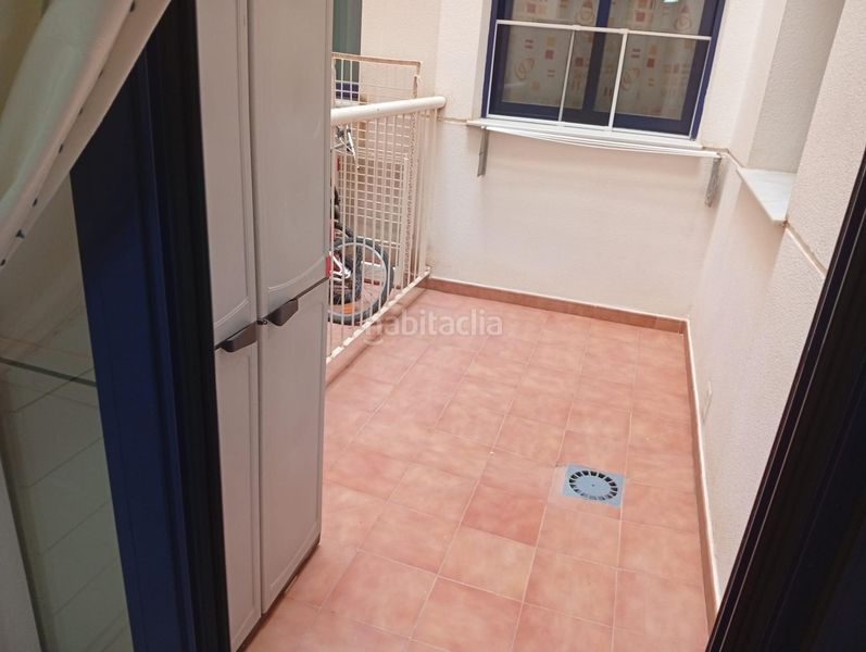 Foto ef7b3380-590d-4bf2-aa46-e868c9d7adb0. Pis amb aparcament a puerto de Garrucha Garrucha