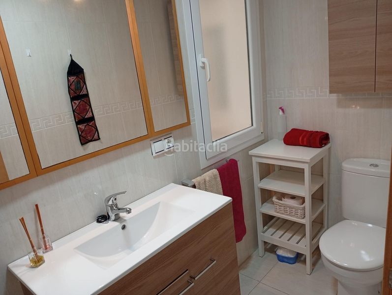 Foto 166026bf-df61-4053-ad77-51f4cbe376e6. Pis amb aparcament a puerto de Garrucha Garrucha