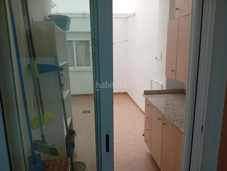 Foto 67a95457-9d36-4126-9403-29da74791d3b. Pis amb aparcament a puerto de Garrucha Garrucha