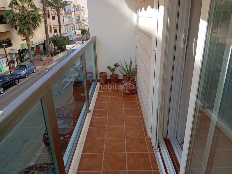 Foto bb421974-5657-4e8a-8bf9-93b6e70073b6. Pis amb aparcament a puerto de Garrucha Garrucha