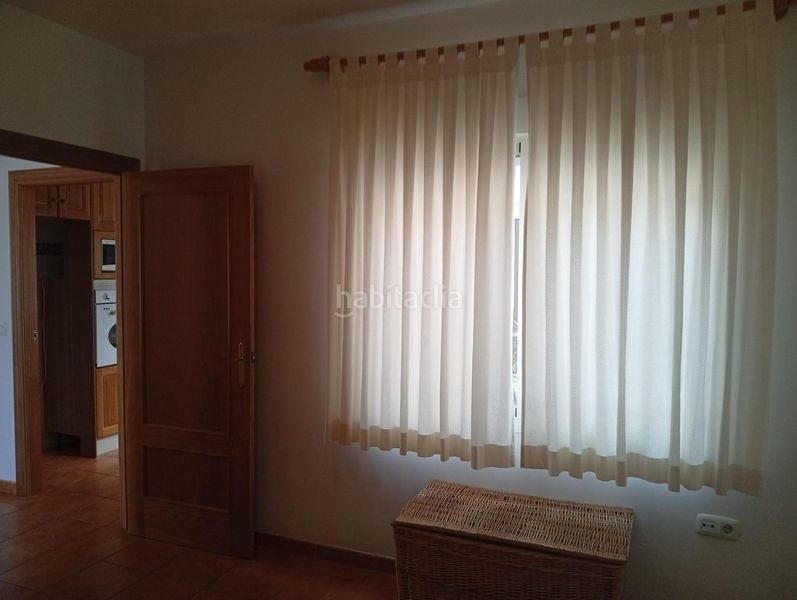 Foto 0bd7830f-109d-4790-afba-aa74f1e4ff14. Casa adossada amb aparcament a Gallardos (Los)