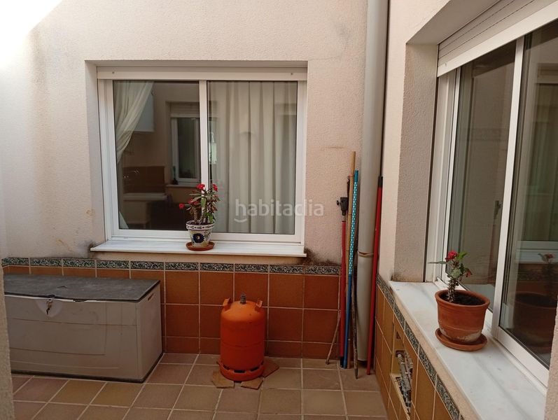Foto 4701e49f-30f7-4abe-ad8a-9f29c9329e7f. Casa adossada amb aparcament a Gallardos (Los)