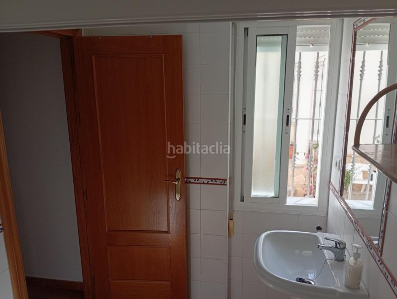 Foto 5eed9b37-a3a4-4839-a50e-549673156ef6. Casa adossada amb aparcament a Gallardos (Los)