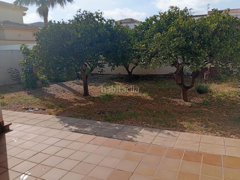Foto c66907ed-9568-43b3-a1c6-6d88a7f20bad. Casa adossada amb aparcament a Gallardos (Los)