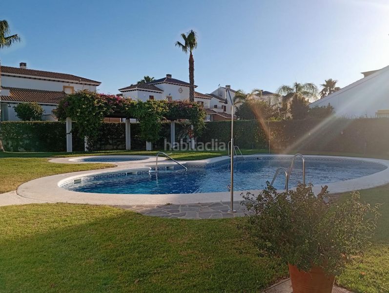 Foto 8116fd73-c41c-4475-bda8-ce25bf3f7e32. Casa adossada amb aparcament piscina a Lomas del Mar Vera