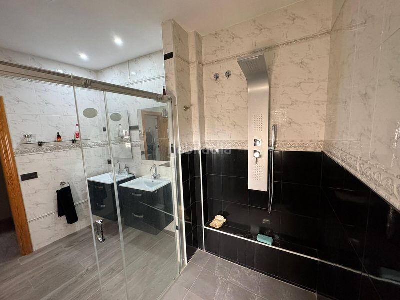 Foto de3100f8-fae5-4198-a16f-cd8aa421639f. Casa a Baza