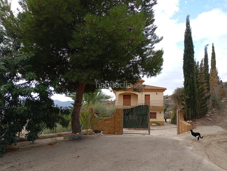 Foto c12ad249-e99f-4f7d-995d-b70079e49846. Chalet with parking pool in Bédar