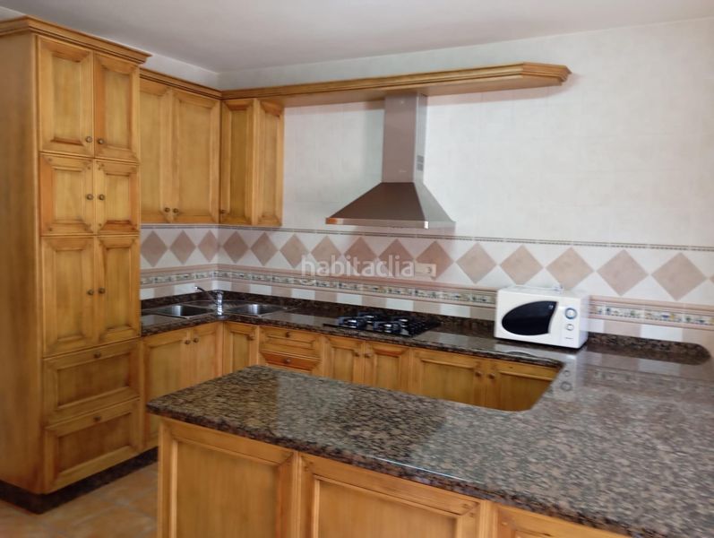 Foto cfe8654e-dbba-417e-9147-1796c2dde32f. Chalet with parking pool in Bédar