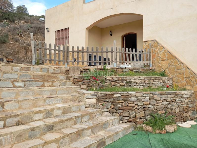 Foto 493f2272-1891-45f9-824b-f1f66221a27d. Chalet en Bédar