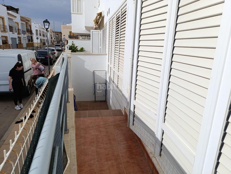 Foto 60ff76b2-f43a-4350-b73e-192d6180bb75. Casa adosada dúplex en marina del faro en Las Escobetas Garrucha