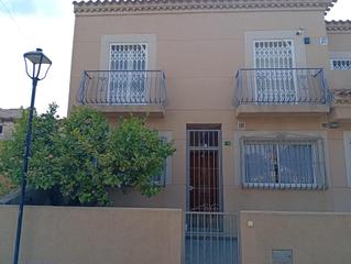 Casa adossada a Gallardos (Los). Casa duplex en los gallardos