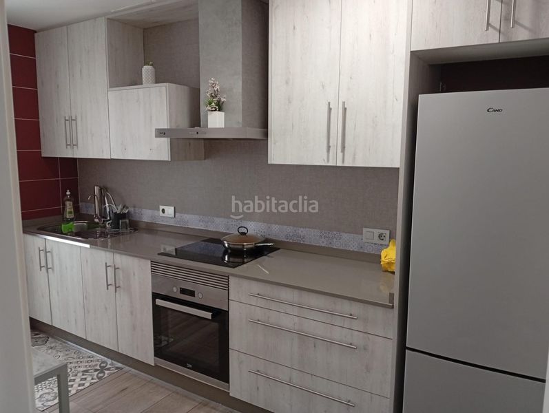 Foto 5ab58fe3-a1e8-4fc6-9920-cc284ed3bab8. Pis a puerto de Garrucha Garrucha