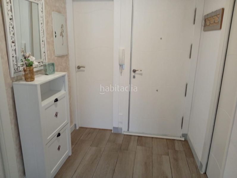 Foto 72448fdc-dc93-4fc1-be8e-17e02a0d8604. Pis a puerto de Garrucha Garrucha