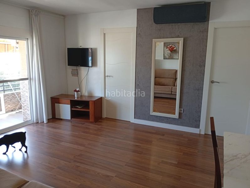 Foto 9476a56e-7cf5-4b4a-bc1c-3d4fa403688d. Pis a puerto de Garrucha Garrucha