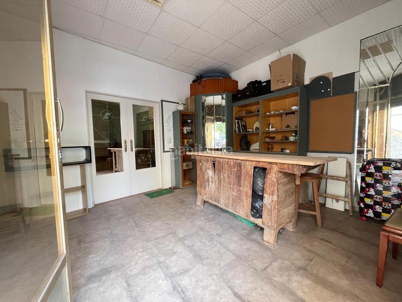 Foto 093bc0c8-4988-438e-ac27-2b2090ee2766. Locale commerciale in plaça reis catòlics 32 in Plaza Crevillente - Antiguos Juzgados - El Asilo Elche / Elx