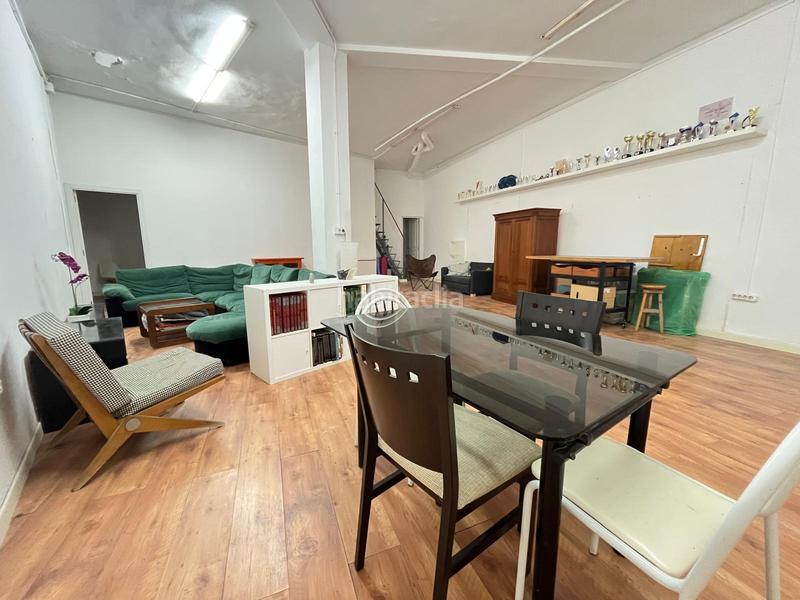 Foto dae9763c-b635-4777-8fbf-73a215d2fba1. Locale commerciale in plaça reis catòlics 32 in Plaza Crevillente - Antiguos Juzgados - El Asilo Elche / Elx