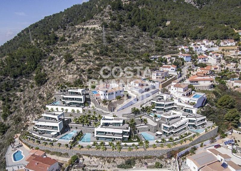 Foto d29b559e-65ee-42a8-8d21-a62d765980b3. Xalet amb aparcament piscina a Oltamar - Cucarres Calp