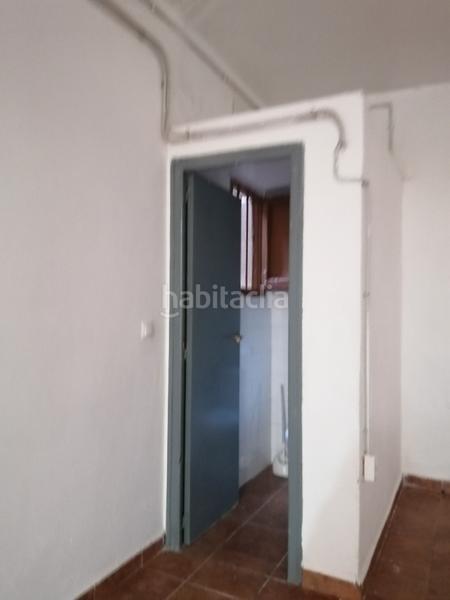 Foto 296b99fd-7675-4027-98b3-539991864a83. Alquiler local comercial local zona El Gall en El Gall Esplugues de Llobregat