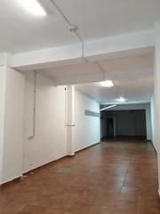 Lloguer Local Comercial a El Gall. Local zona el gall