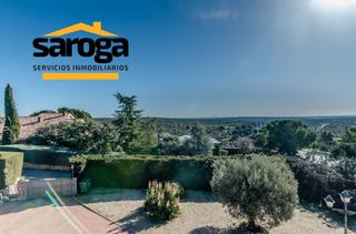 Xalet en El Monte. Chalet independiente con las mejores vistas de los peascales