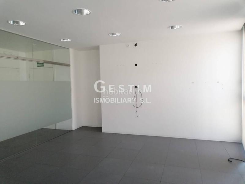 Foto c9997082-29ac-4d4f-8b55-249003807666. Alquiler oficina  en alquiler , zona caputxinssanta clarahospital en Vic