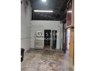 Location Local commercial  Sant jordi. Alquiler de local comercial en vic  zona caputxinssanta clarahos