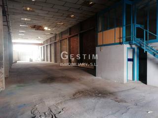 Rent Industrial building  Doña blanca. Alquiler de un local industrial en manlleu