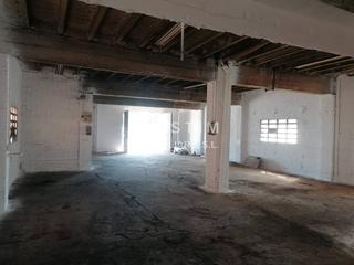 Location Bâtiment à usage industriel  Antoni figueras. Alquiler de una nave industrial en tona
