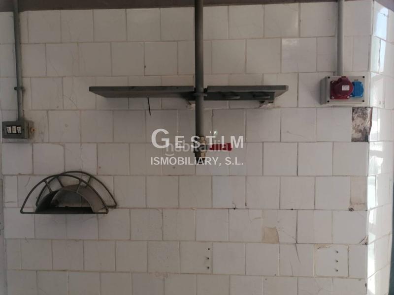 Foto 2d46b4c7-913d-4b97-b8a9-8eeb84ba402d. Alquiler local comercial alquiler de local comercial en Vic