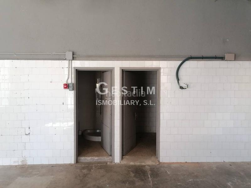 Foto 82d7dc51-ac25-4881-8110-c69da82ff684. Alquiler local comercial alquiler de local comercial en Vic