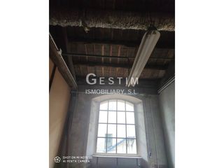 Rent Business premise  Calle sant jordi. Alquiler de local comercial en caputxinssanta clarahospital, vic
