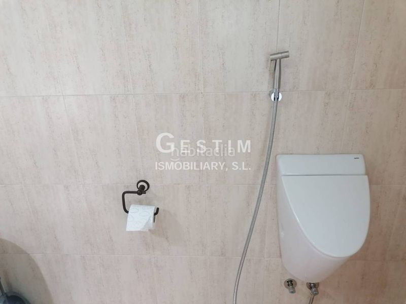 Foto 9965115d-fe7f-41d5-8d4f-6922d54d354c. Apartament amb calefacció aparcament a Caputxins-Ambulatori Vic
