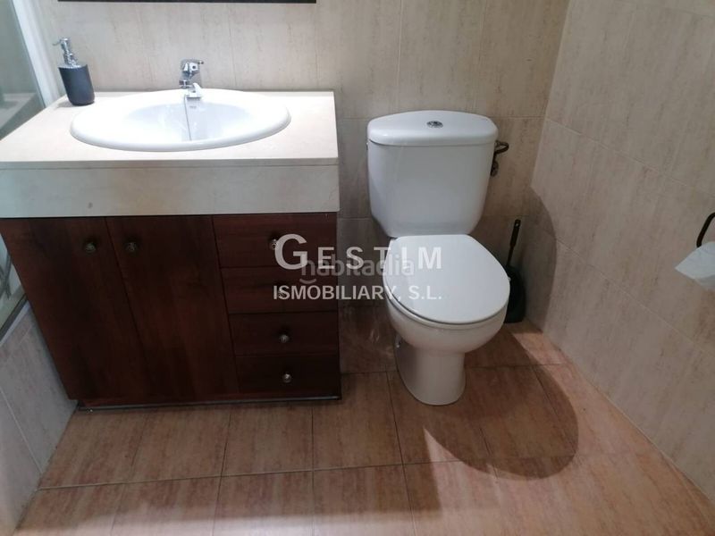Foto a4d7f6a6-f10e-4ee0-94e0-c0ea1ab2acbe. Apartament amb calefacció aparcament a Caputxins-Ambulatori Vic