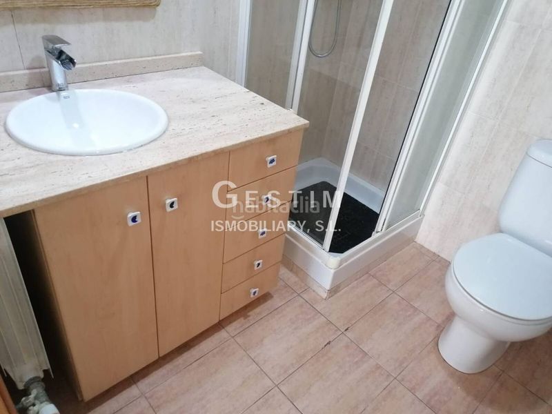 Foto ed90a714-74c0-4196-9536-fab565bdc7af. Apartament amb calefacció aparcament a Caputxins-Ambulatori Vic