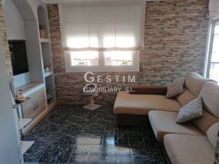 Flat  Plaza pla dels albers. Piso en venta en manlleu  amplio espacio adaptado con terraza
