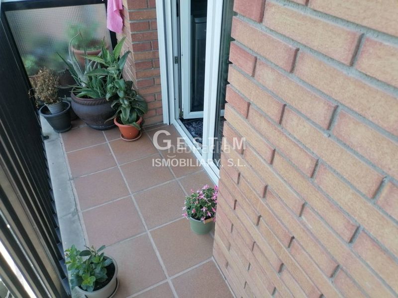 Foto efac53a2-c07a-465f-a48e-a30992ab4ae5. Pis amb calefacció a Manlleu