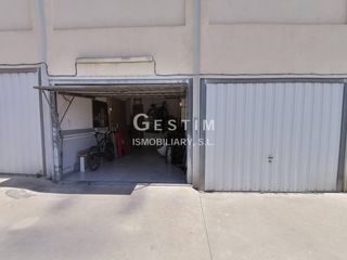 Parking voiture  Plaza pla dels albers. Garaje en venta en manlleu