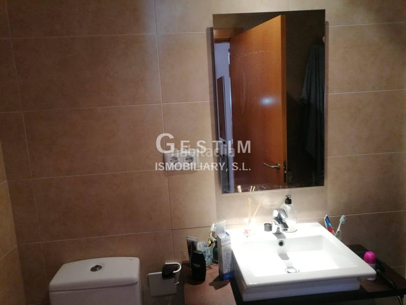 Foto 025a5bc4-aa0d-4f7d-b4ca-3a5891755426. Piso  en venta en Roda de Ter