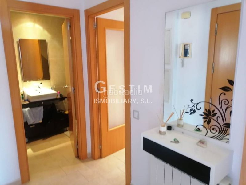 Foto 1f65f856-0796-438b-a4f3-789b95c5acef. Piso  en venta en Roda de Ter