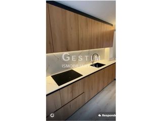 Flat  Calle sant pere. Pis en venta en centro