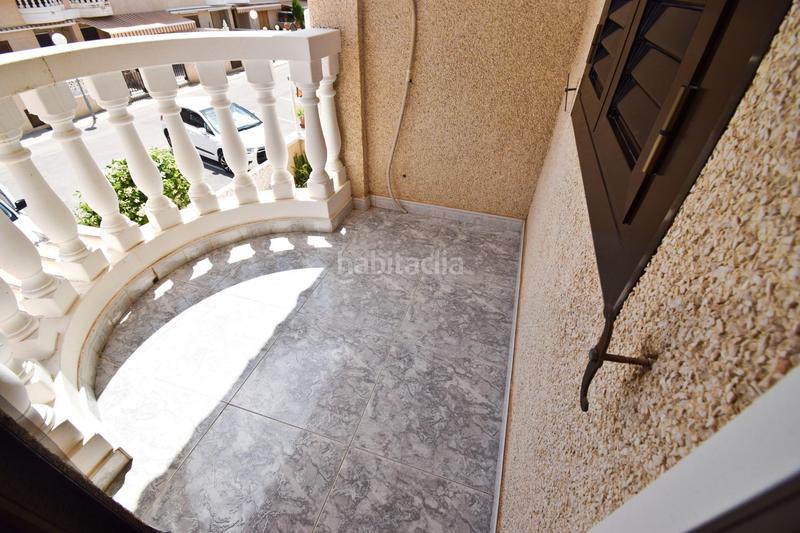 Foto 4f8fe842-6060-42c7-86de-665ca95fd139. Lloguer casa amb aparcament a Playa Tamarit-Playa Lissa Santa Pola